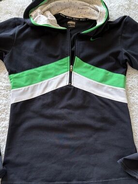 Nike Black, Green & White Half-Zip Pullover